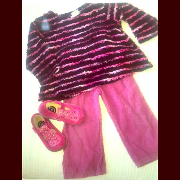Cach cach Other - 24m Cachcach top & 2T Painting Red Rhinos pants Cach cach Other - 24m Cachcach top & 2T Painting Red Rhinos pants